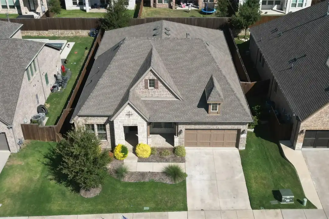 1400 Daisy Corner Dr - View 2
