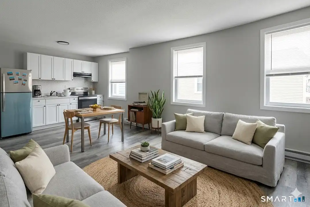 36 2nd Ave #1B – photo 1