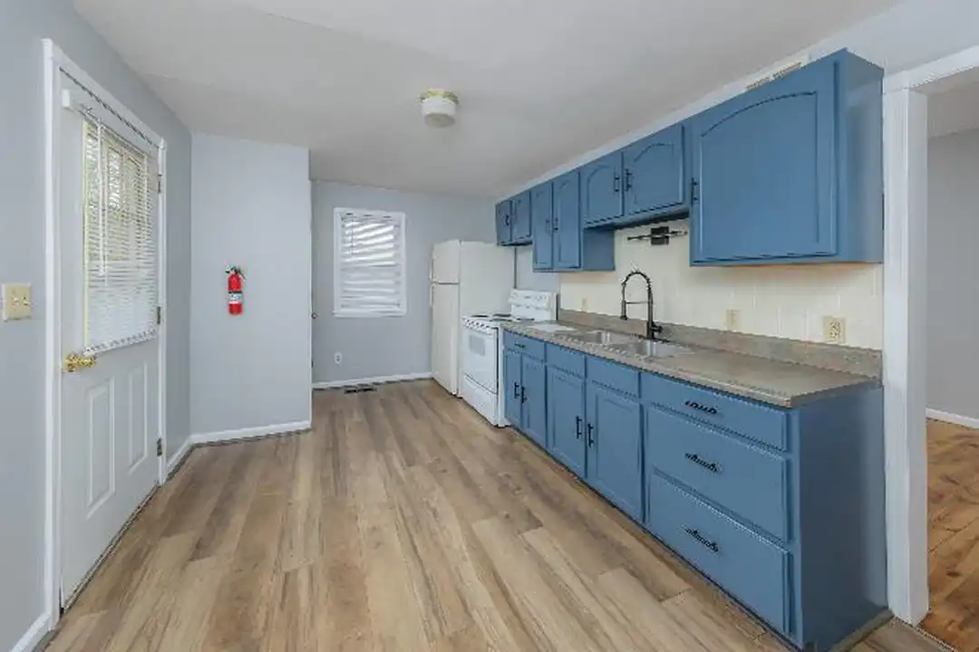 Apartment in Salem - View 4