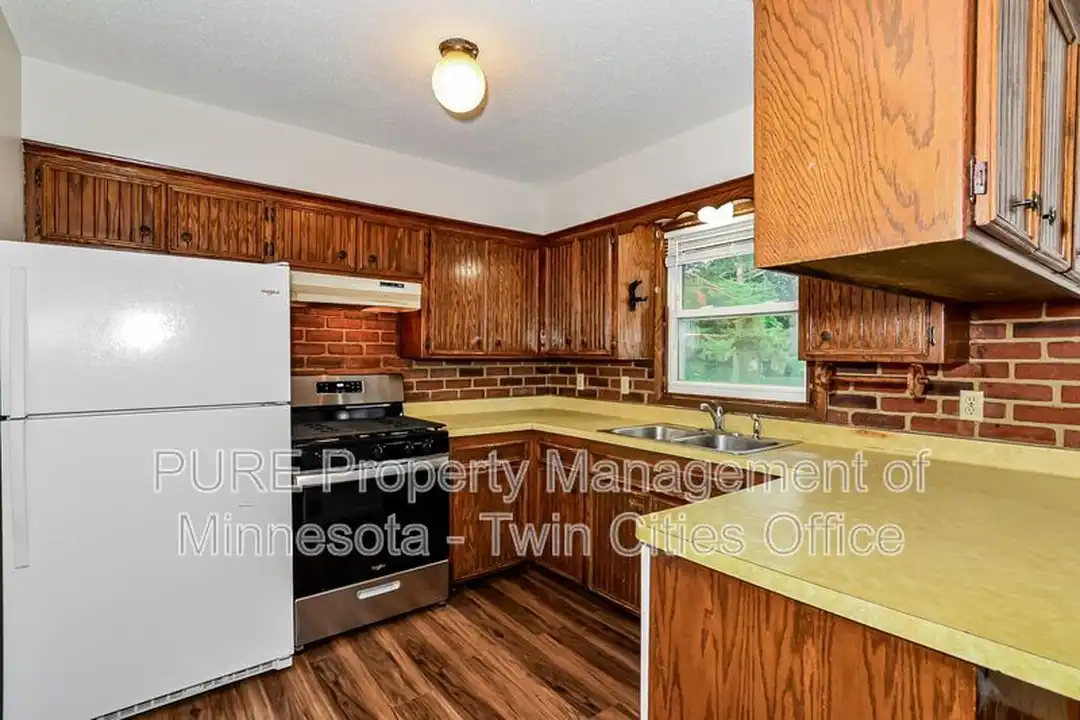 7441 Major Ave N - More