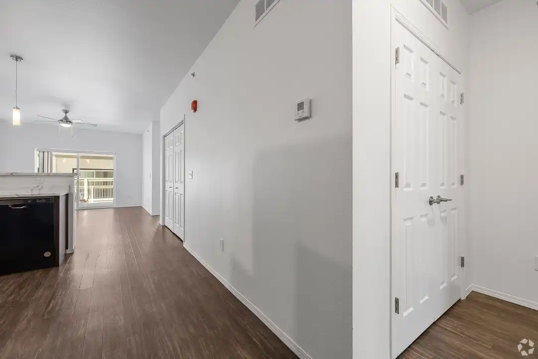 1900 Fox Rd unit 1918-202 - View 3