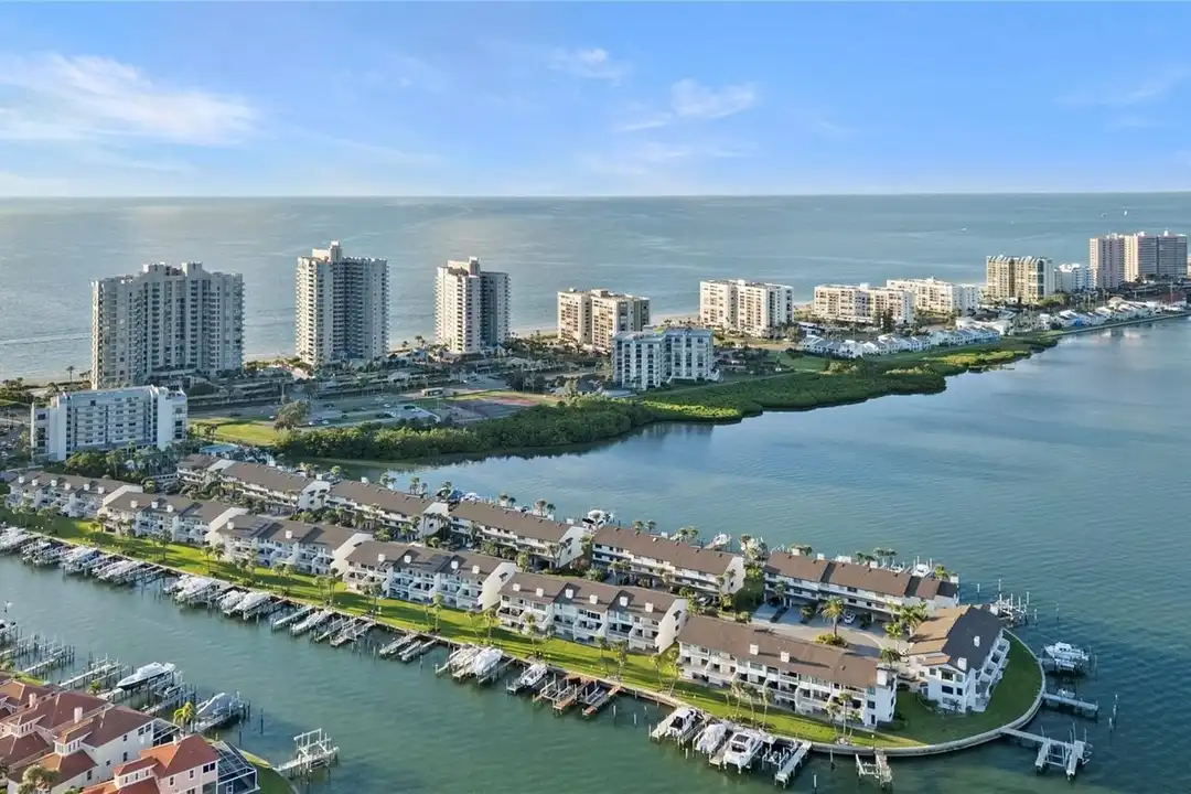 150 Marina Del Rey Ct - View 3