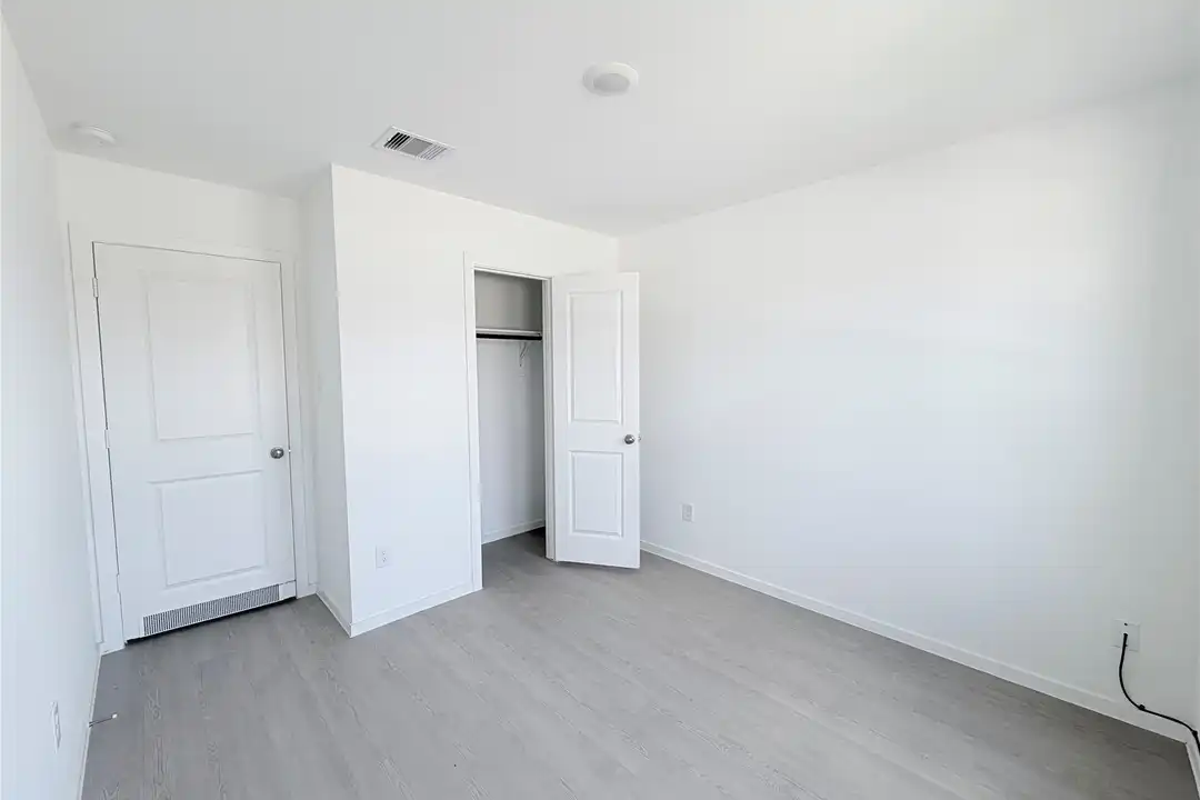 26727 Sea Holly Cir - View 6