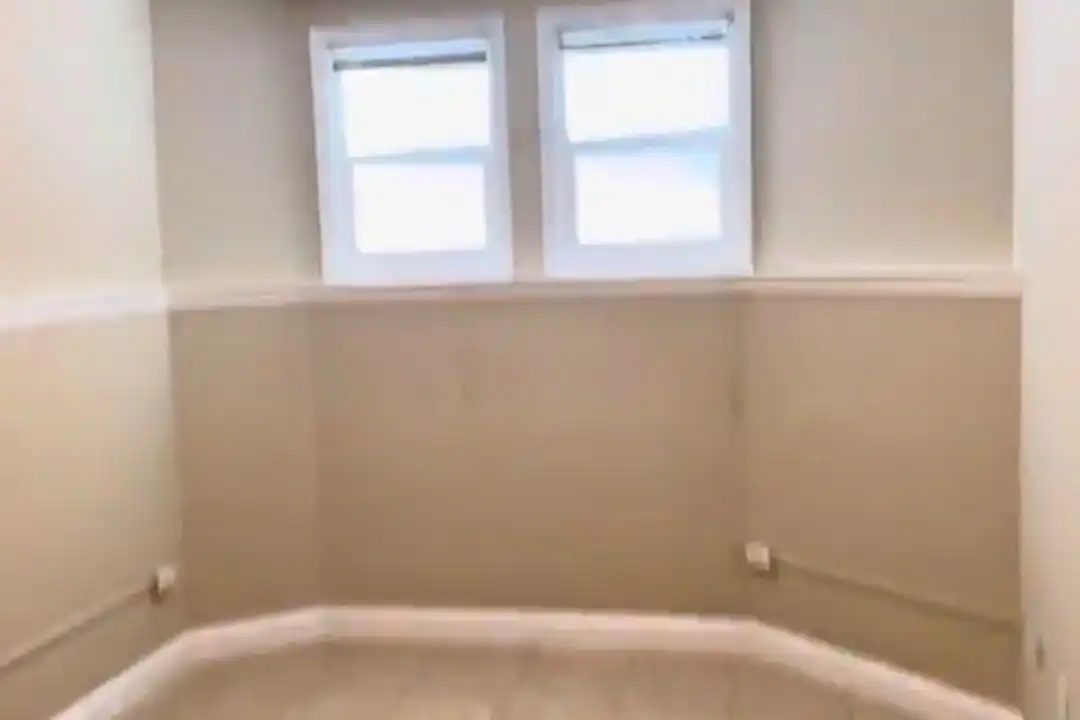 2409 College Ave unit 13 - View 5