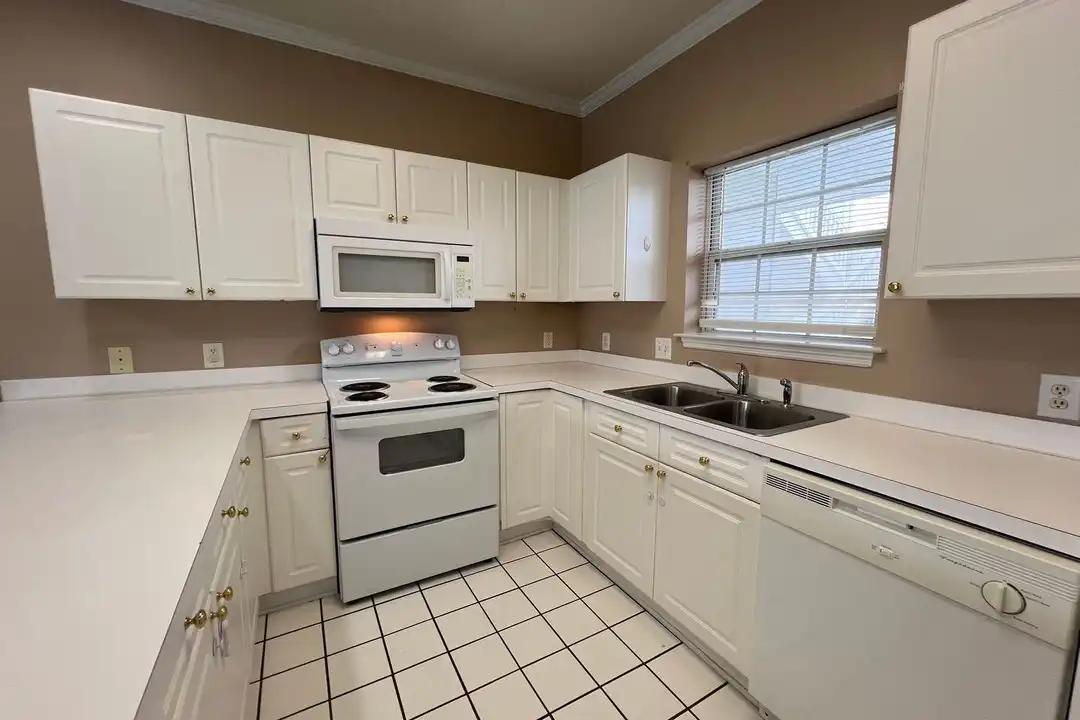 4868 Dahlia Ct unit # 204 - View 4