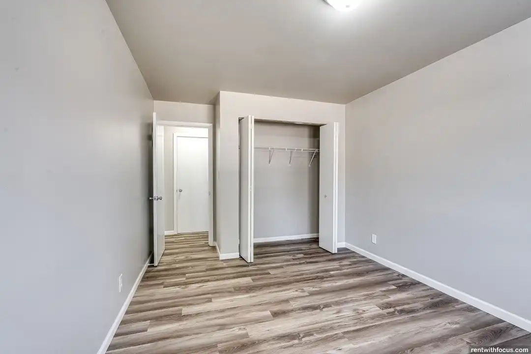 1317 Southland Ave unit 1319-203 - View 6