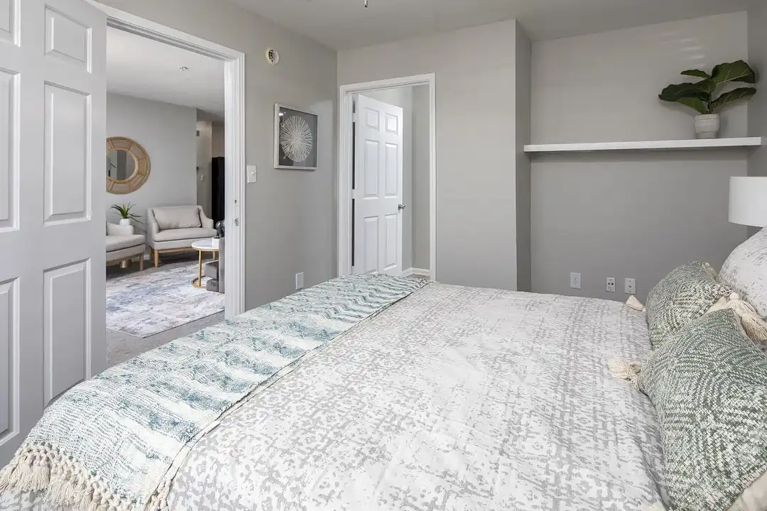 Stone Ridge Apartments – photo 1
