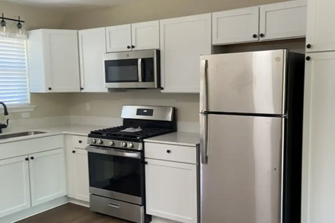 1107 S 27th St - View 5
