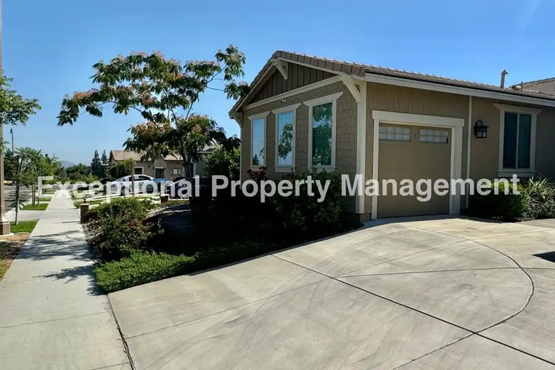 5596 Turley Wy – photo 1 of 11