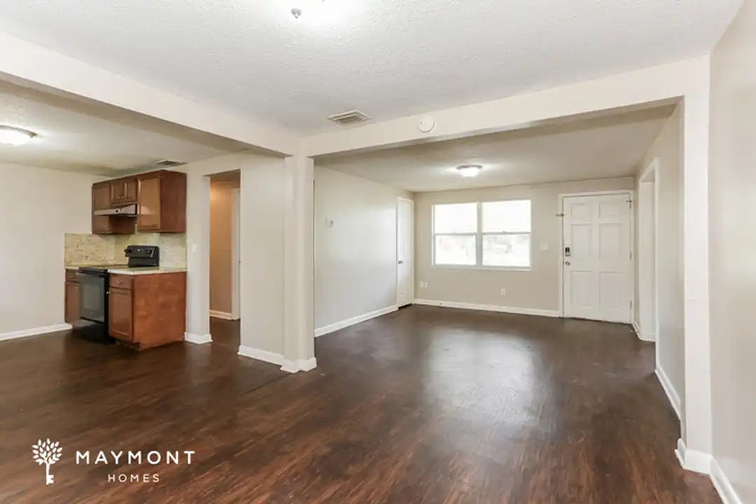 House in Jacksonville - More