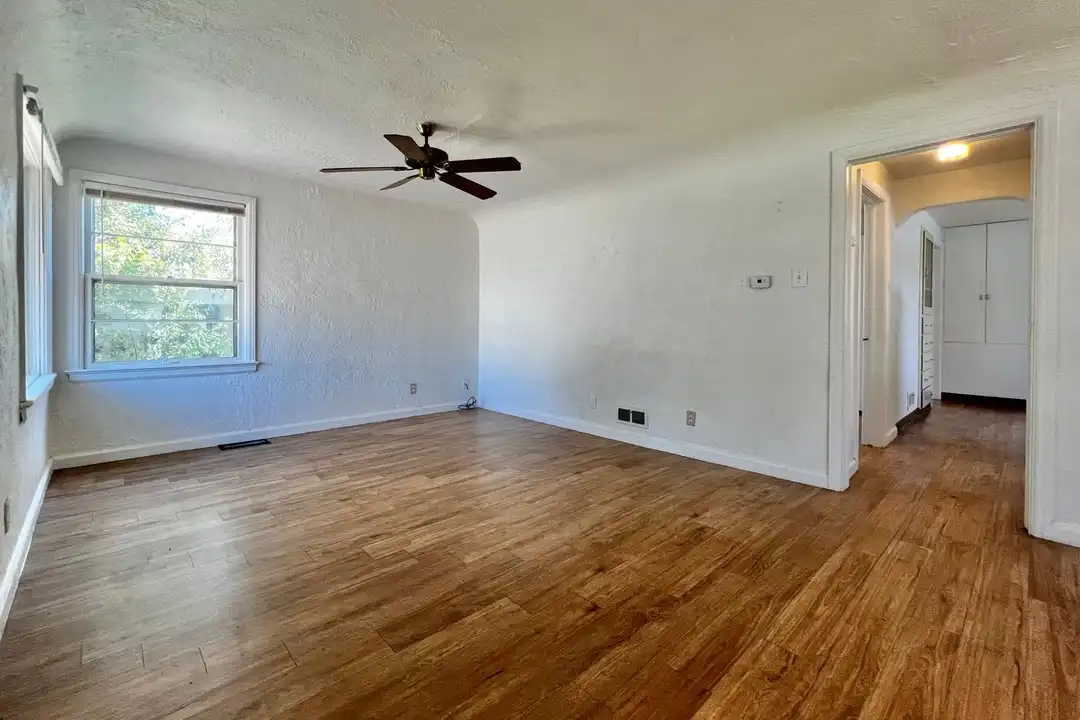 2228 10th Ave - View 3