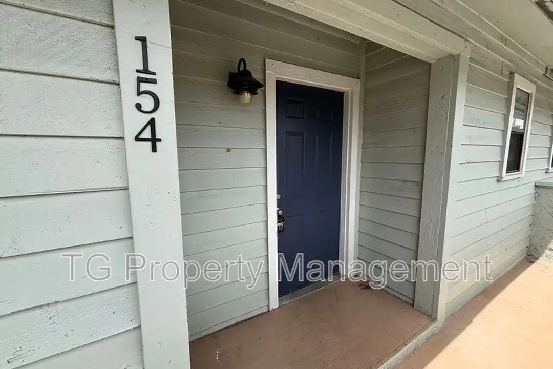 154 Governor St - View 2