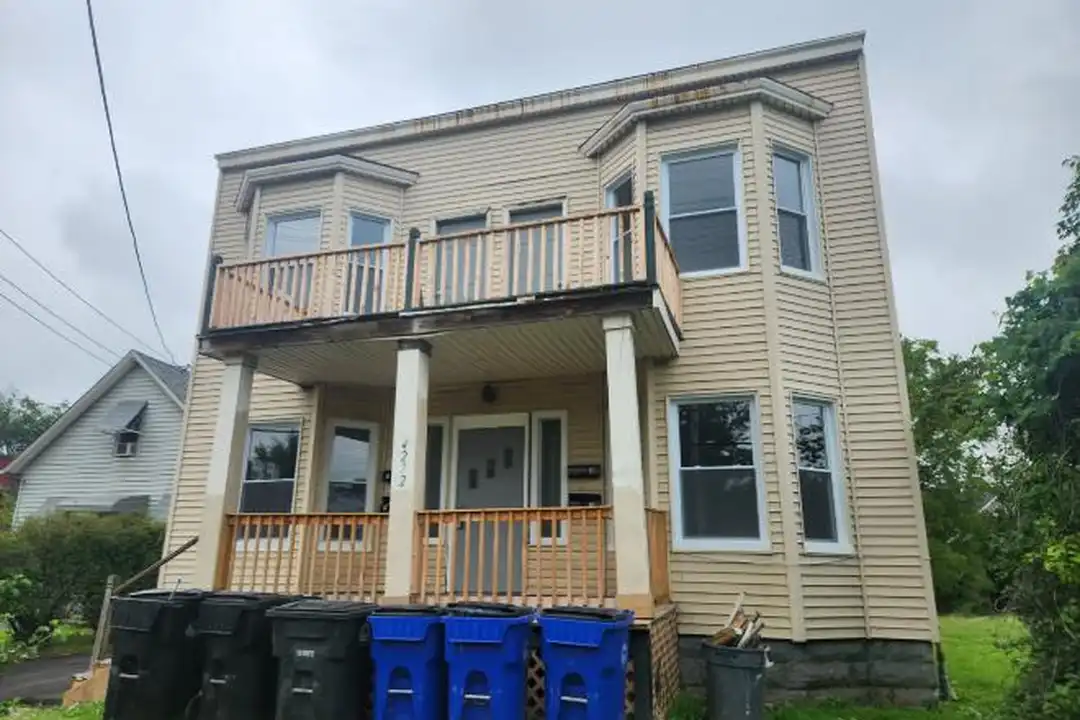 4274 Warner Rd – photo 1