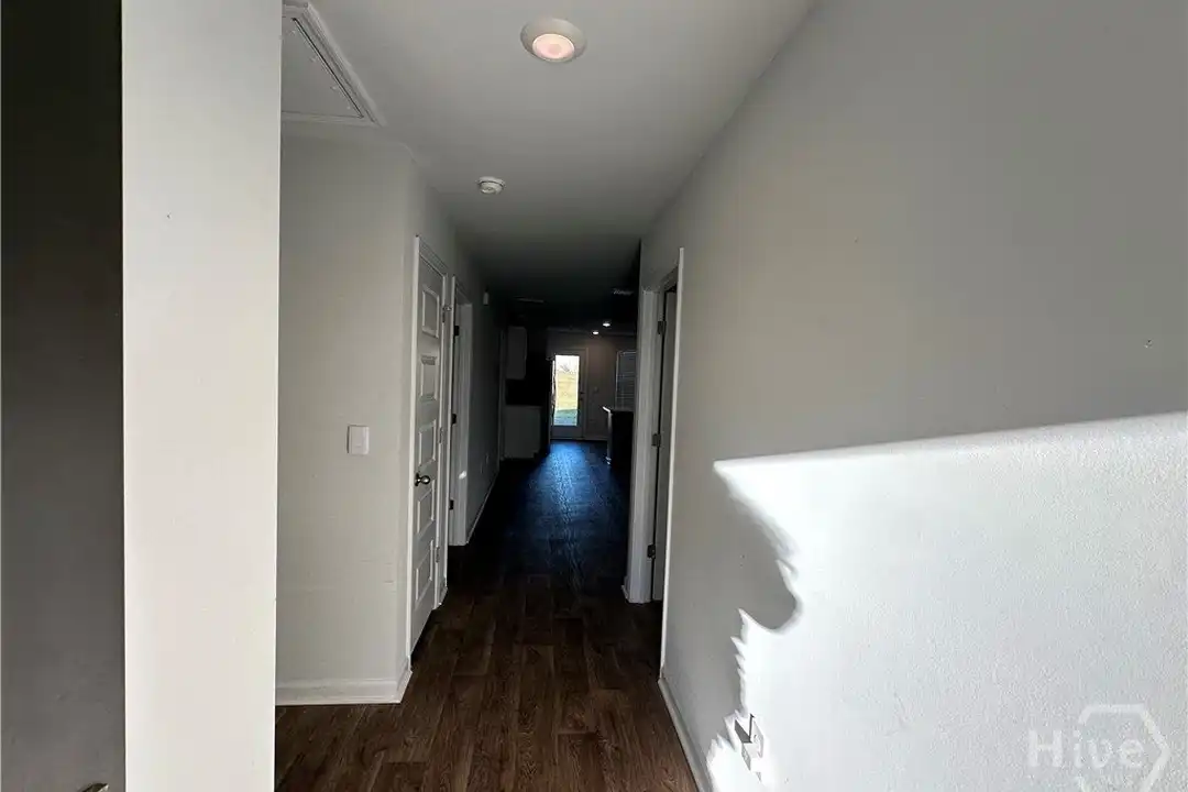 48 Arrowhead Wy - View 3