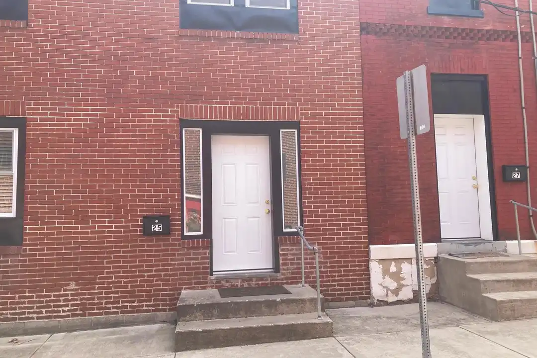 25 Marble St – photo 1 of 9