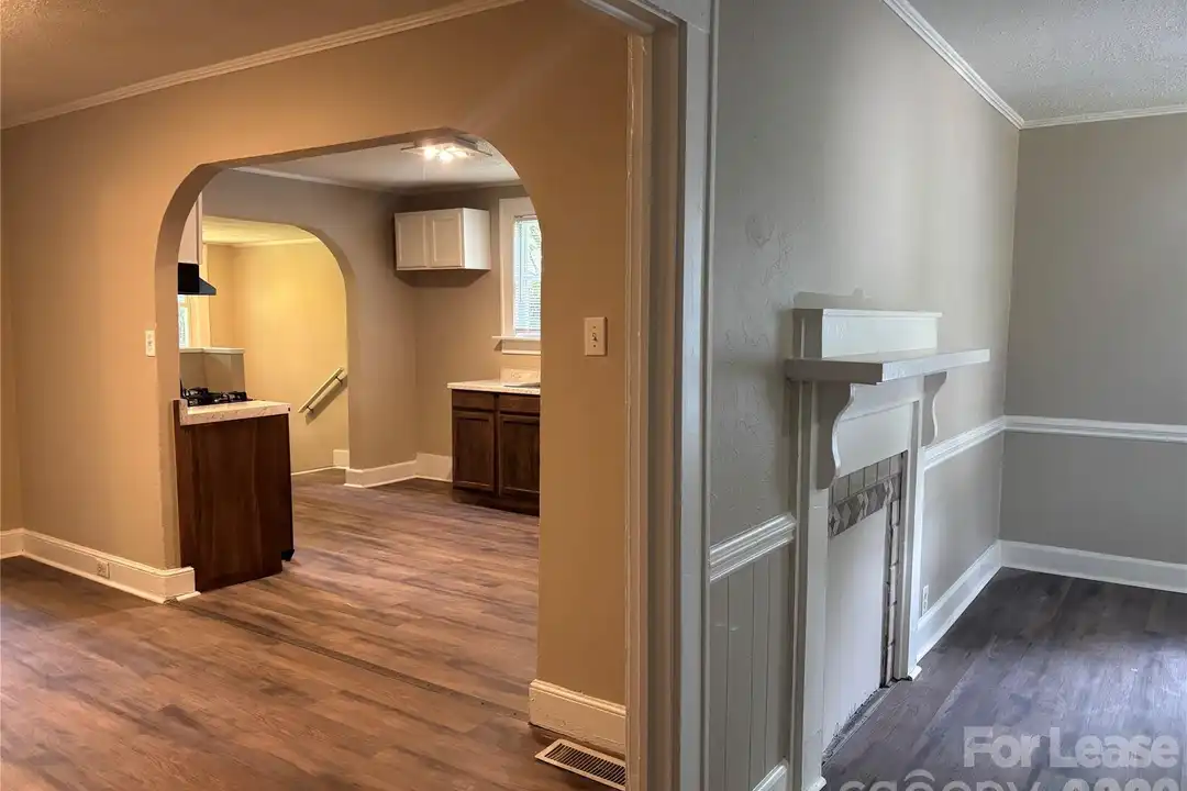 House in Concord - View 3