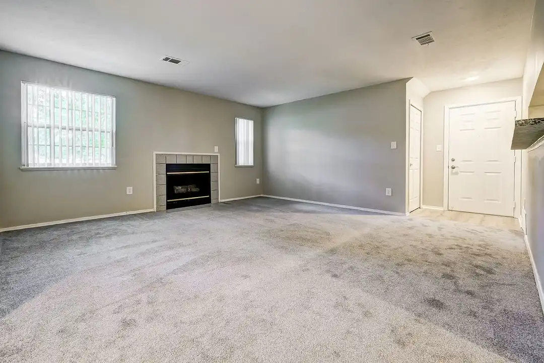 Woodbury Commons – photo 1
