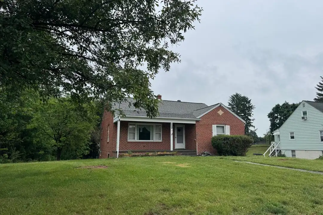 1123 Shepherdstown Rd - View 6