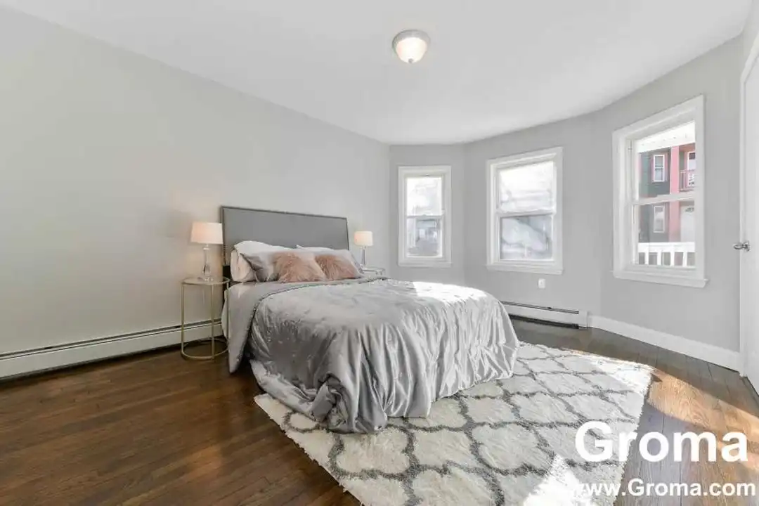 31 Rowell St - View 6