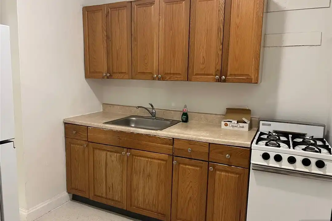 159 Westminster Pl unit 2 - View 2
