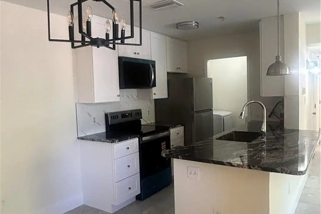 2875 Winkler Ave #511 - View 5