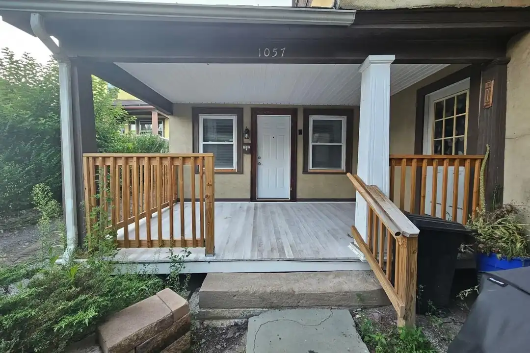 1057 Lincoln St – photo 1 of 17