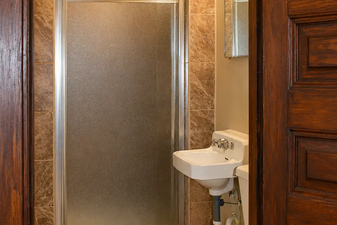296 Bates Ave unit 16 - More