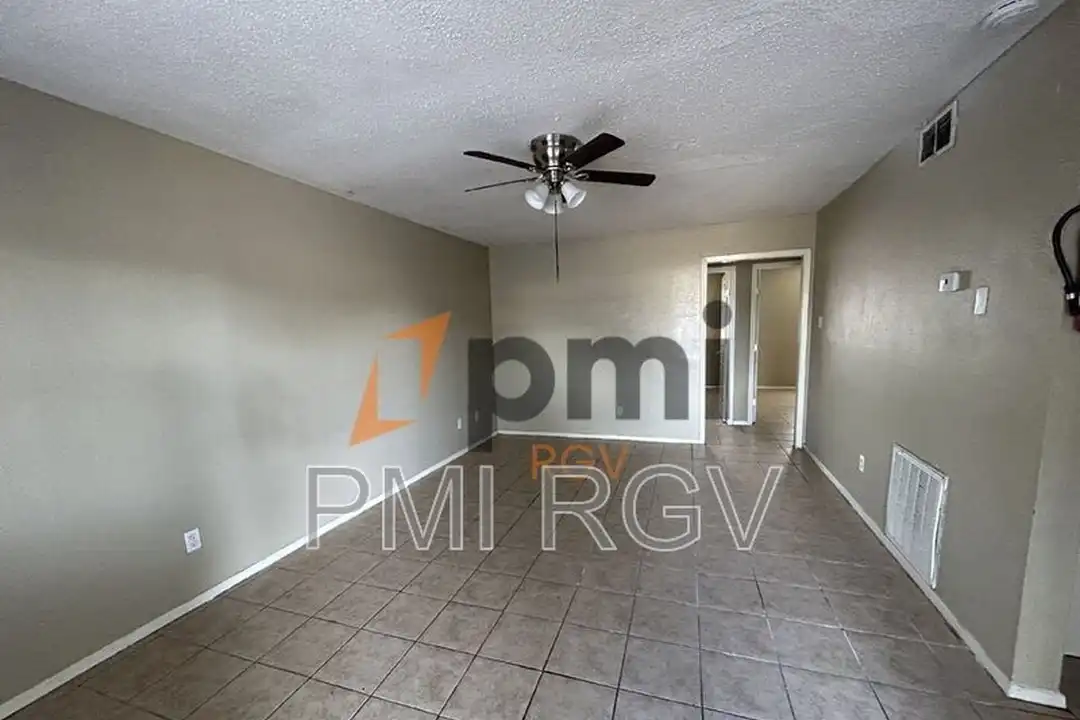1608 Norma Ln unit UNIT7 - View 4