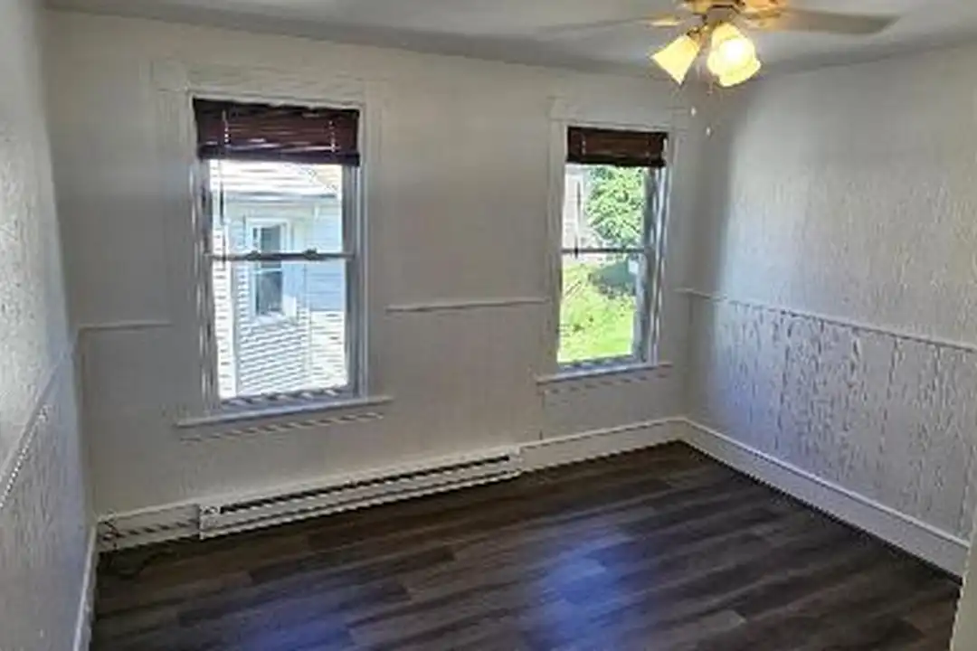 104 Rodney St - View 5