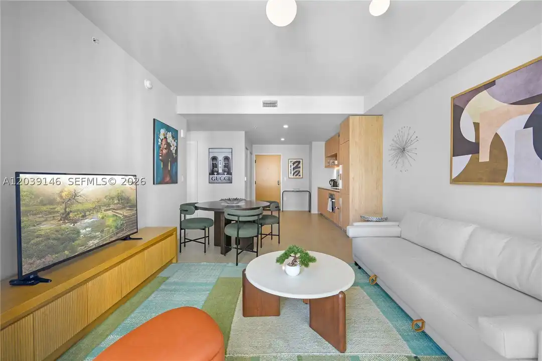11 NE 6th St #1111 – pohled 4