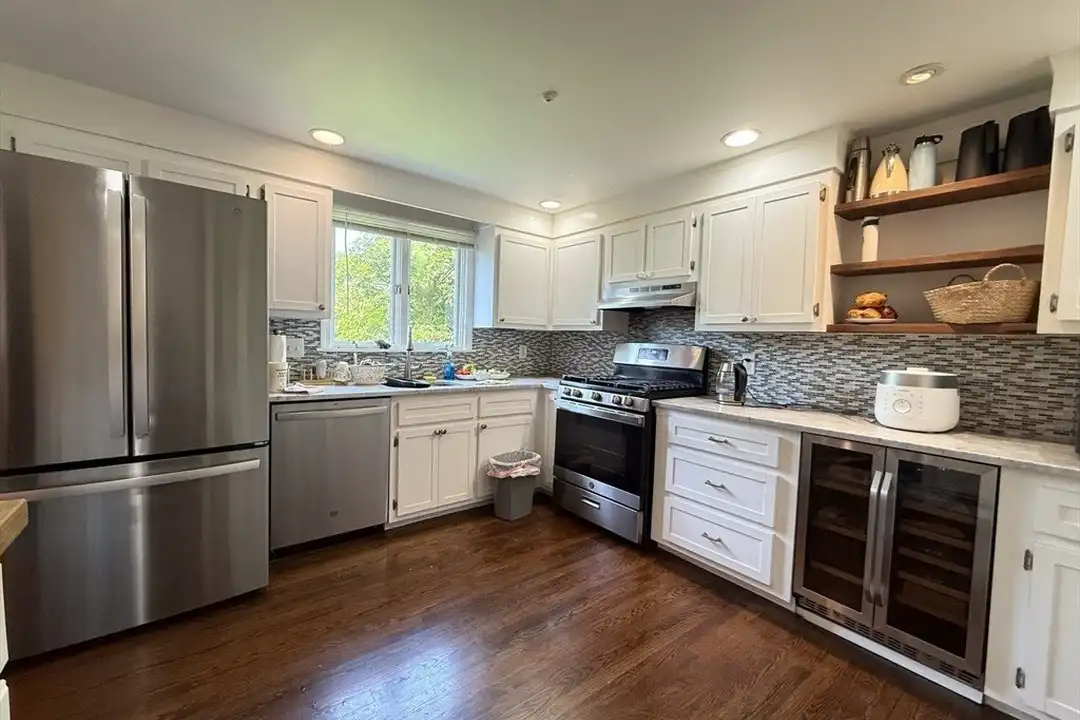 26 Hammond Pond Pkwy #0 - View 4