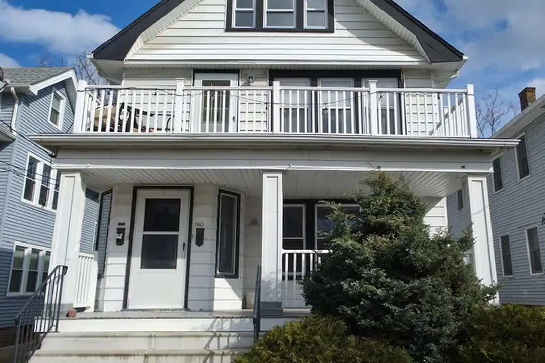 1363 Cranford Ave unit DOWN – photo 1
