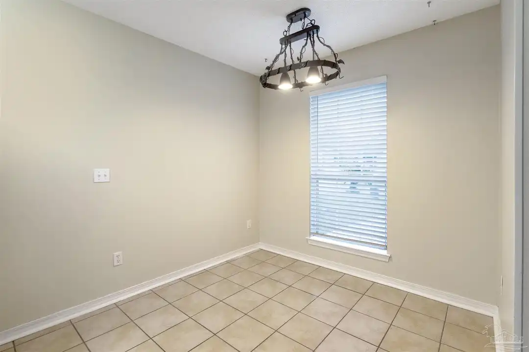 3216 Two Sisters Wy - View 4