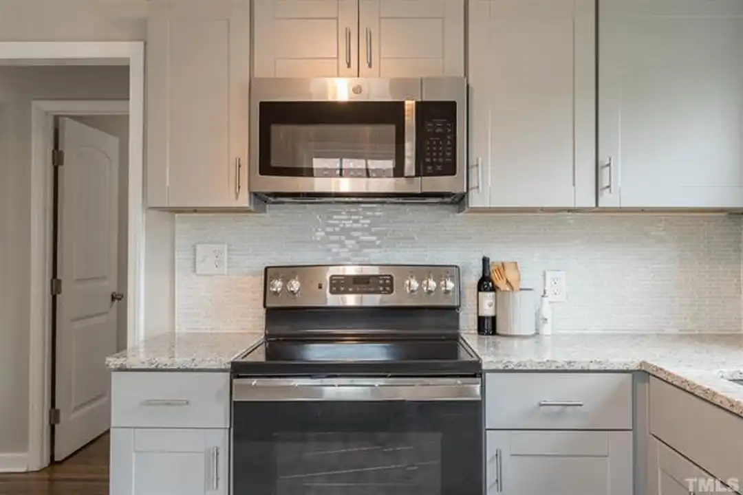 520 Cecil St - View 6
