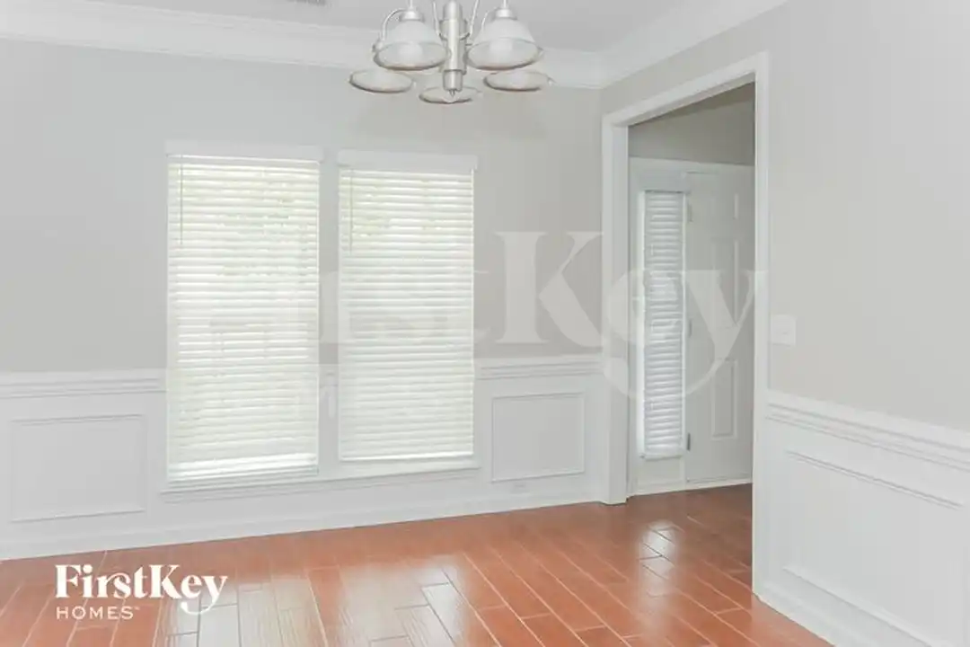 House in Huntersville - View 6