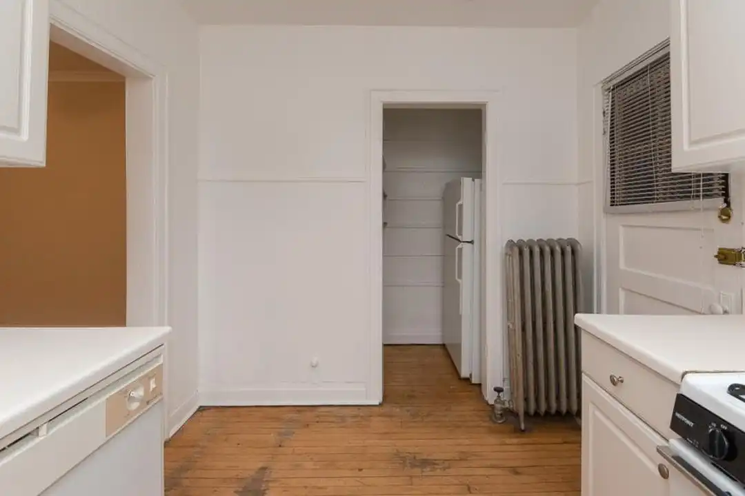 4409 N Kenneth Ave - View 6