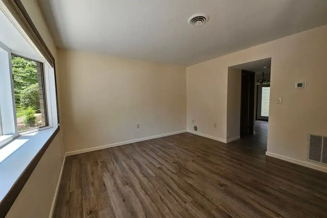 981 Southgate Dr unit 981 Southgate Dr – photo 1