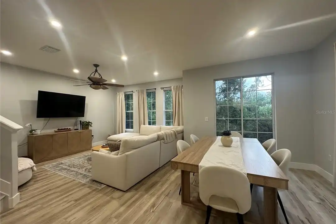 7544 Red Mill Cir - View 6
