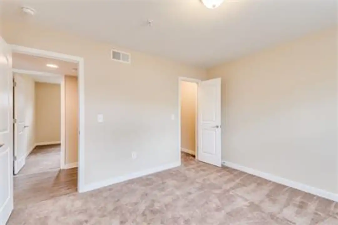 1365 Conley Rd unit F-08 - View 3