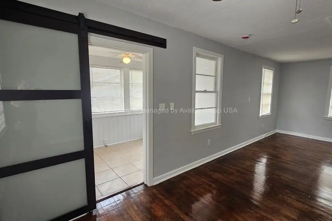 912 Saratoga Blvd – další