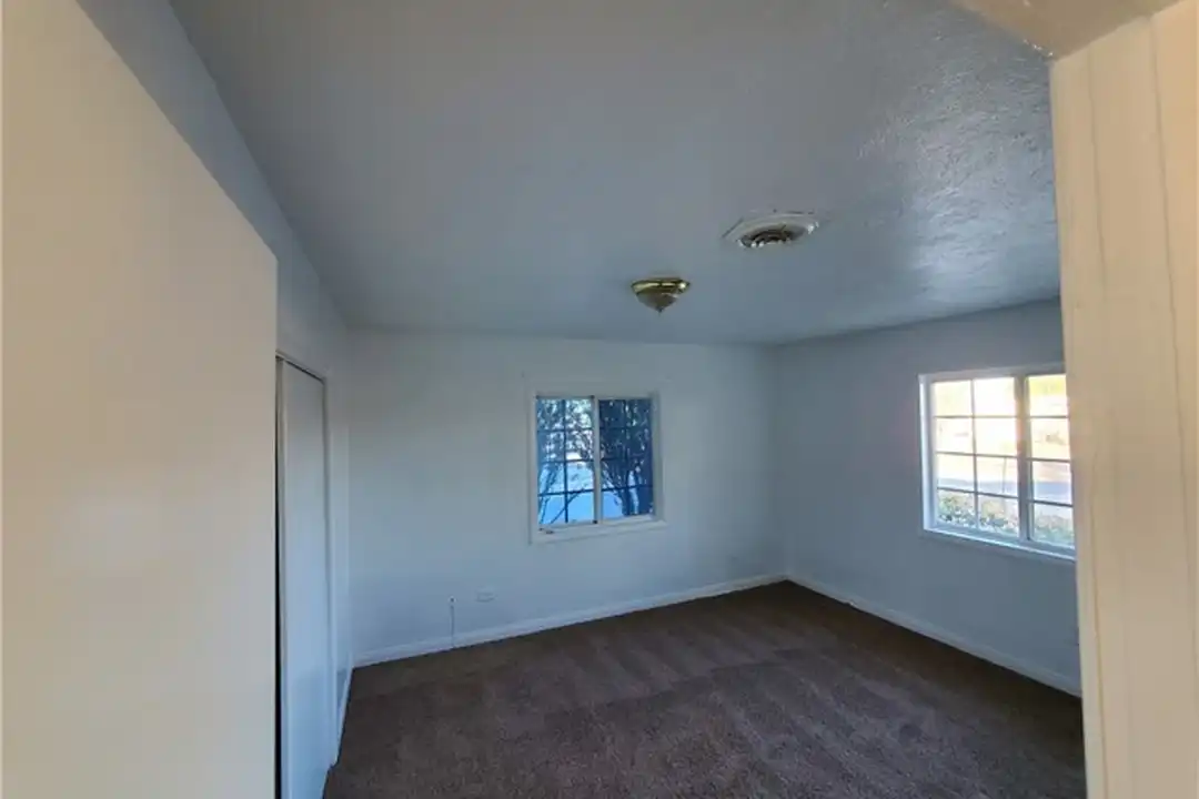 8550 C Ave - View 5