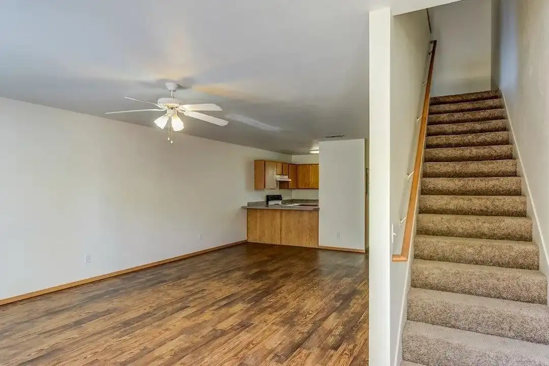 1825 Pleasant Woods Dr unit 1825 - View 5