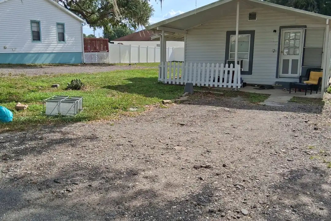 111 Laura St – photo 1 of 10