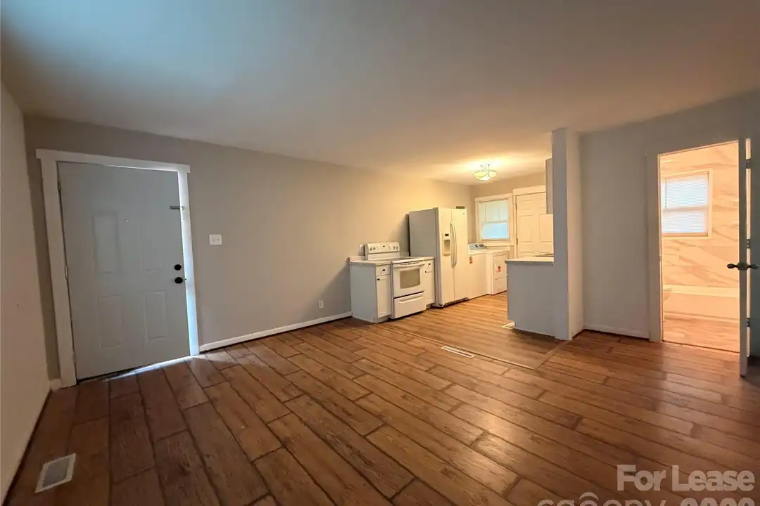 825 Rodey Ave #2 - View 6