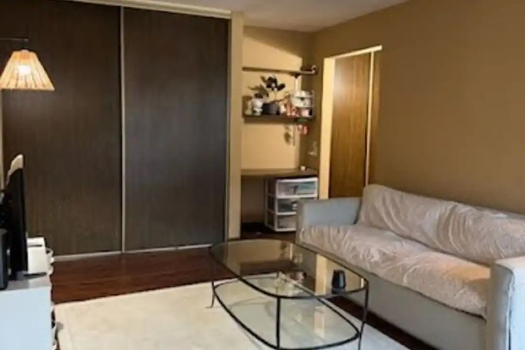 930 Westbrooke Way unit 930-2 - View 5