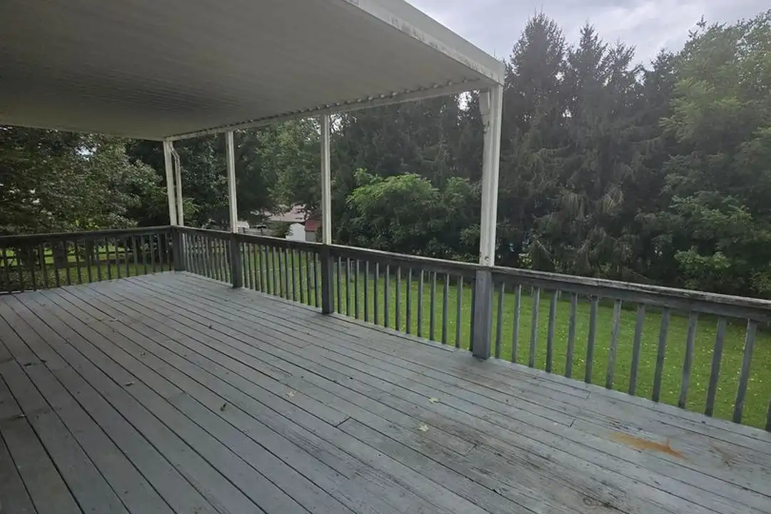 1301 Cobblestone Ct - View 6