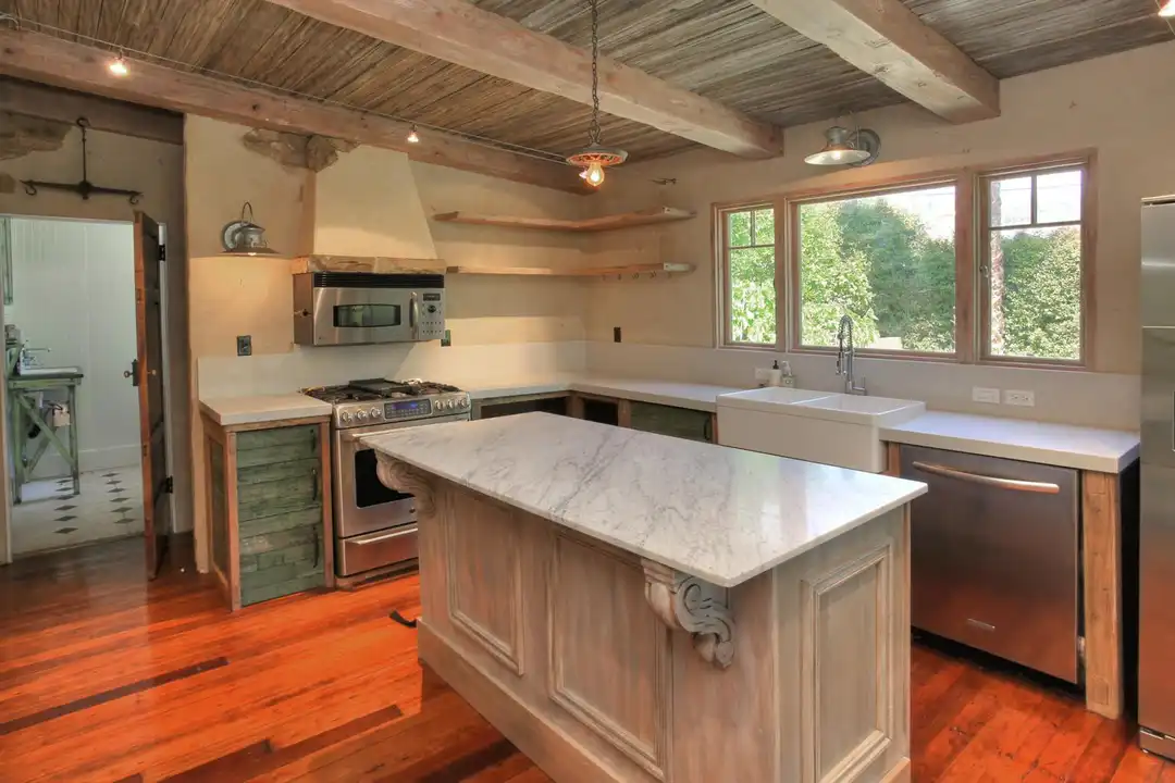 333 E Victoria St - View 6