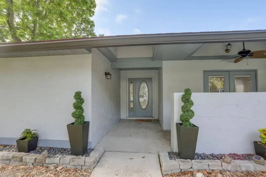 4702 S St Brides Cir – pohled 3