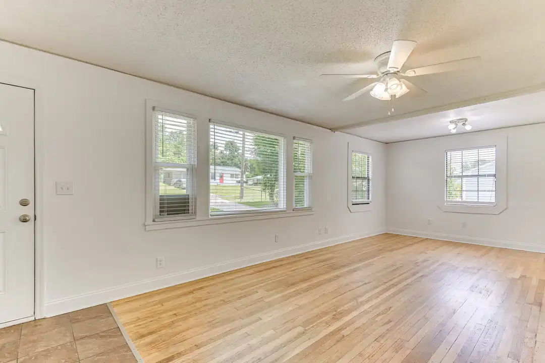 2446 Young Dr - View 3