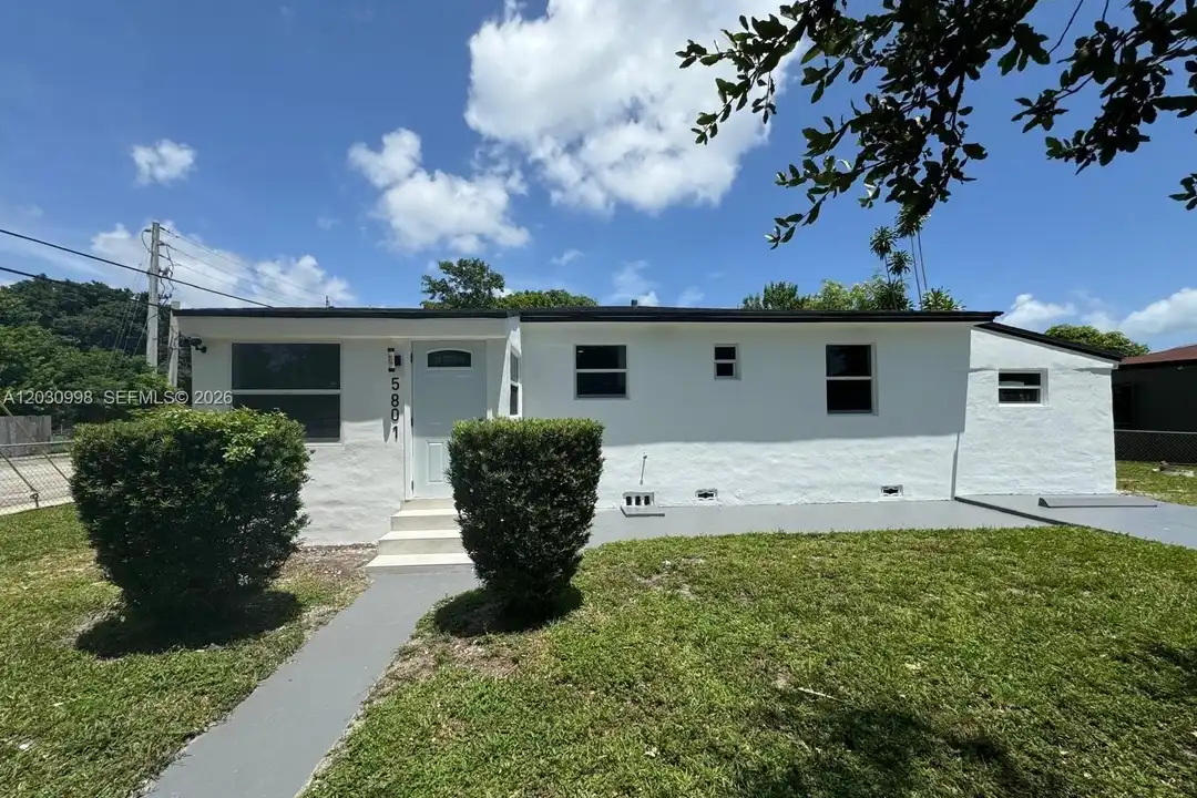 5801 NW 11th Ave #A - View 2